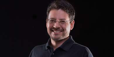 Adobe Firefly acelera la producción de contenido empresarial y redefine los flujos creativos