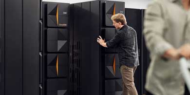 IBM lanza versiones compactas del z17 y LinuxONE 5 para optimizar espacio y costos en datacenters