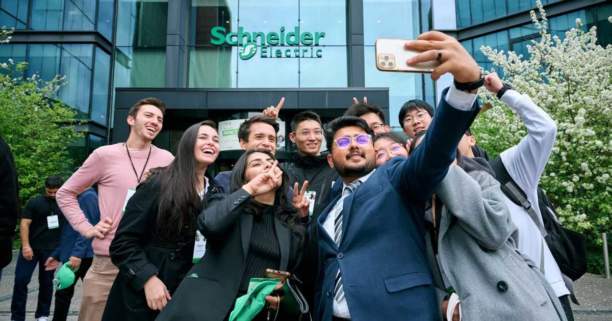 Schneider electric Go Green Student 2026