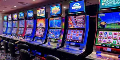 Cómo funcionan las tragamonedas de casino y qué las hace tan populares