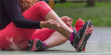 Guía para armar un outfit deportivo y elegir zapatillas